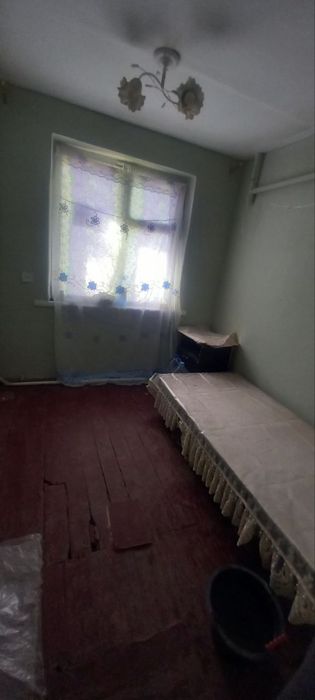 15 000$ kelishiladi uy toshkent iloyati bokada joylashgan