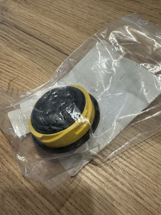 Buson umplere ulei Vw/Audi/Skoda nou, original