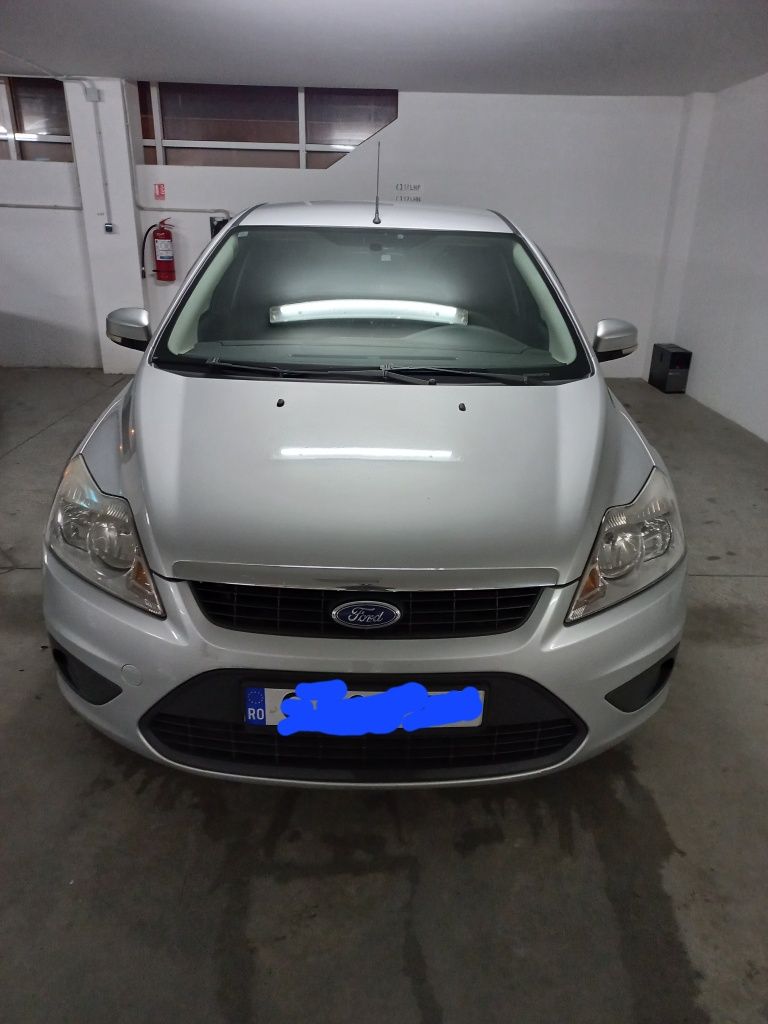 Vând Ford focus  an 2009