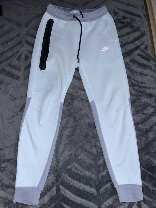 Pantaloni Nike Tech Baby Blue