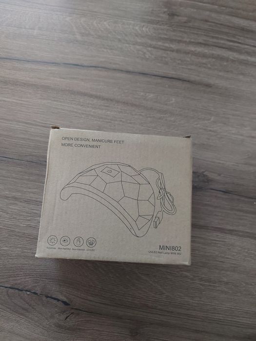 Lampă de unghii nou