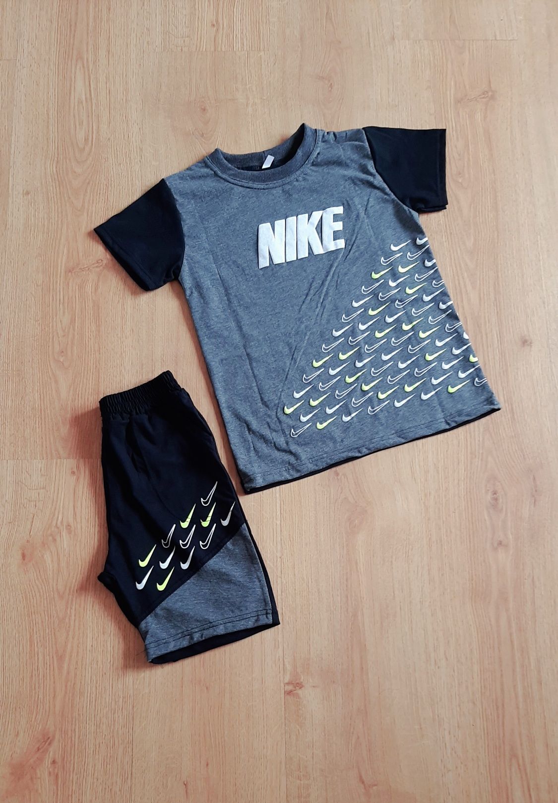 Детски екипи Nike и Adidas