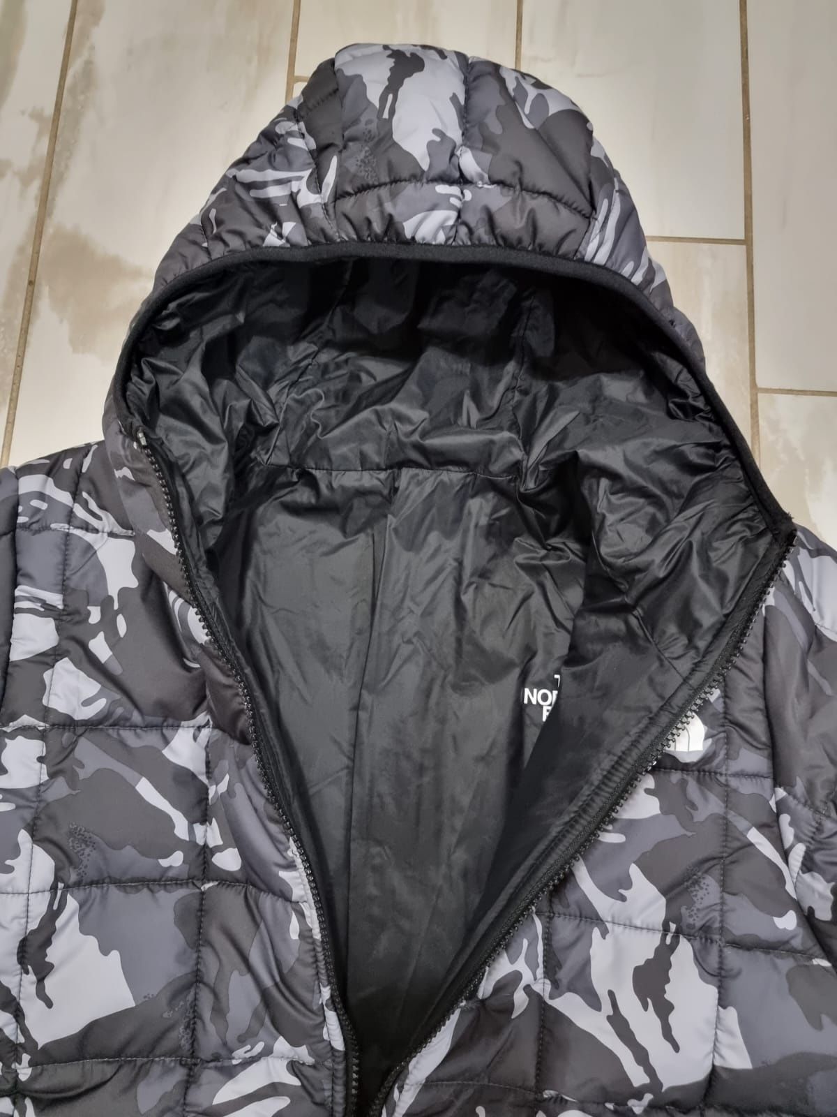 Geaca The North Face Reversibila