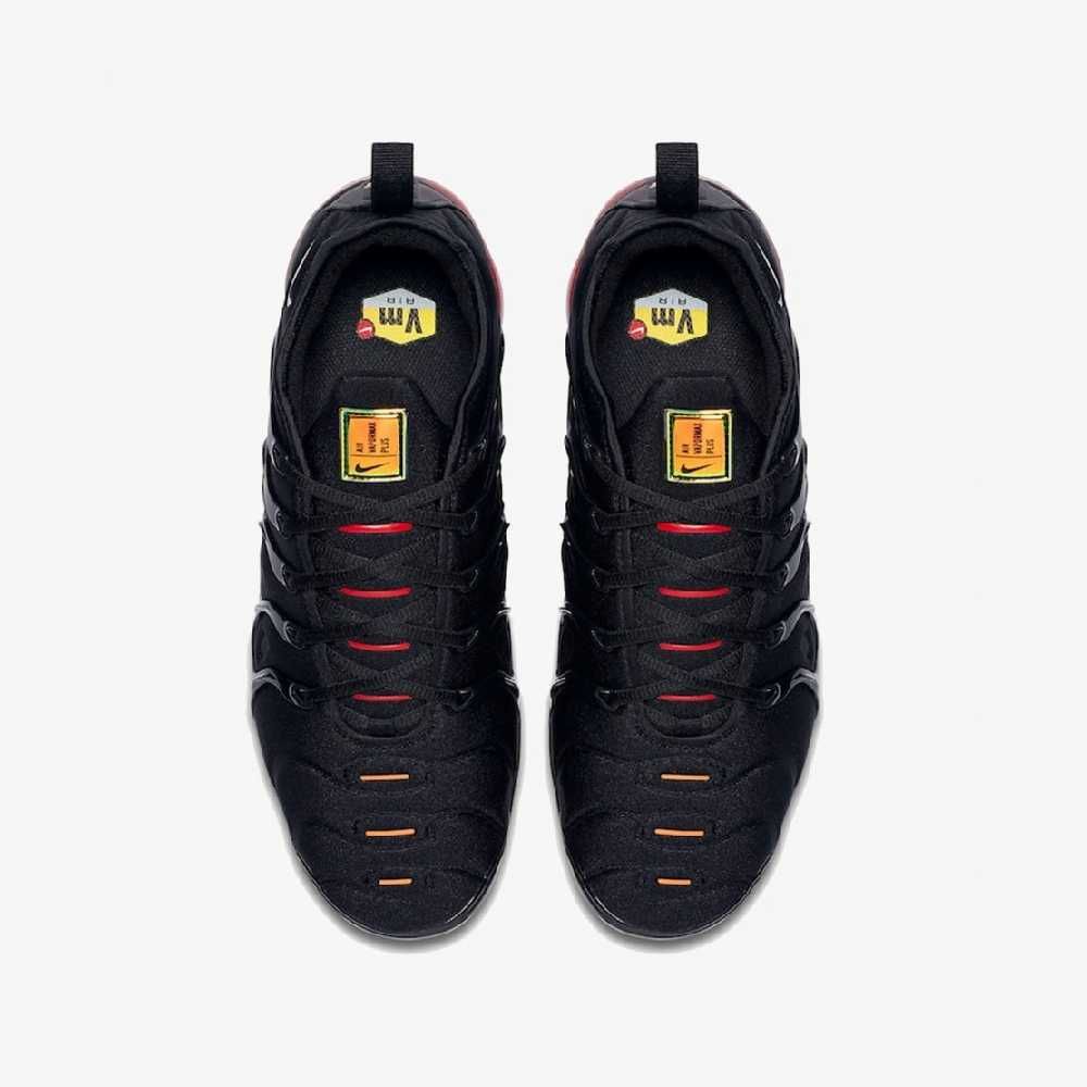 Оригинални маратонки Nike Air VaporMax Plus