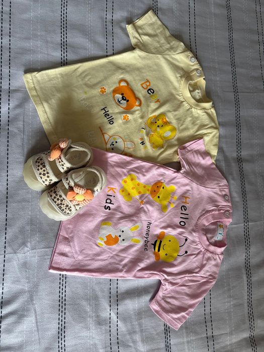 Футболки и босоножки для девочки