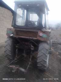 Traktor TTZ 80.10