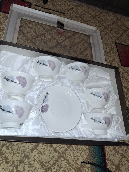 Сервиз чайный новый