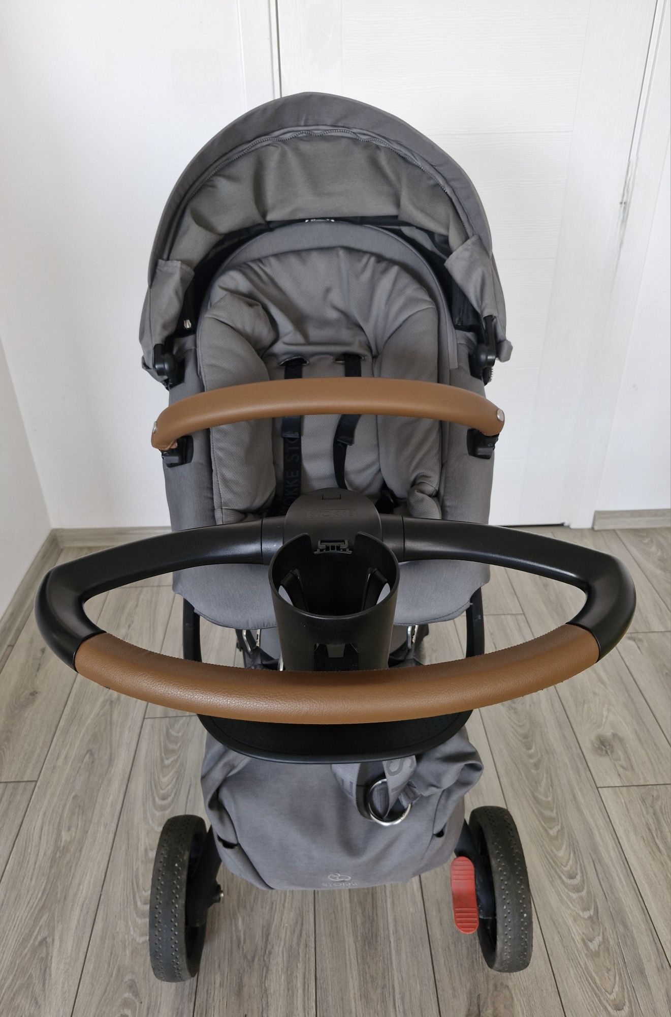 Бебешка количка "STOKKE XPLORY X" и всички допълнителни аксесоари!