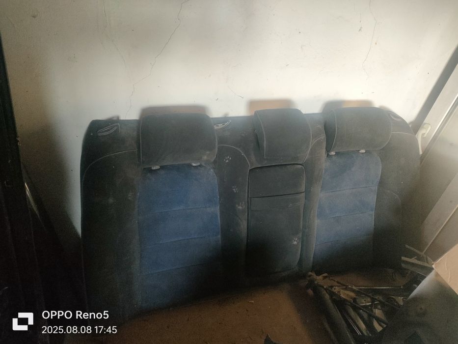 Продам комплект сидений от Тойота Аристо и Лексус джс 300 (160 кузов)