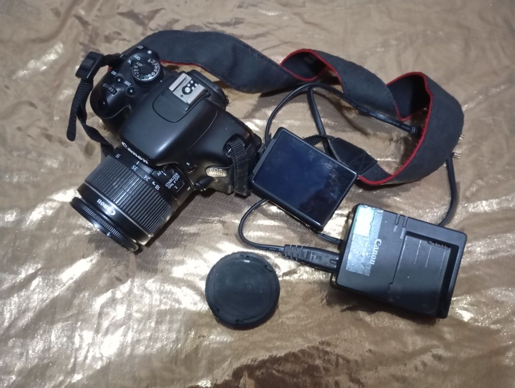 Фотоаппарат Canon EOS 600D
