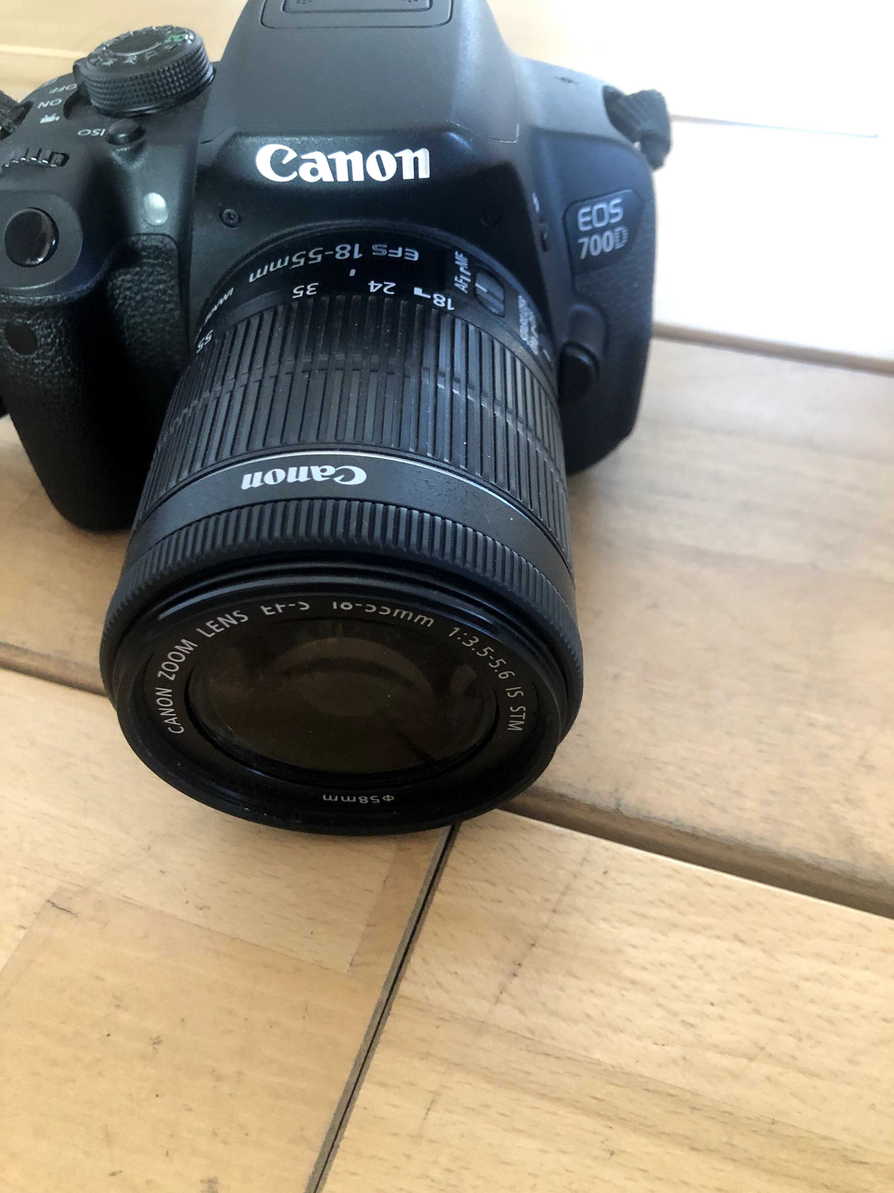 Canon EOS 700D с 18 мм обектив