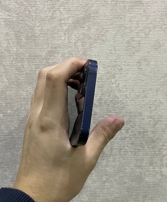 IPhone 12 64gb korobka document