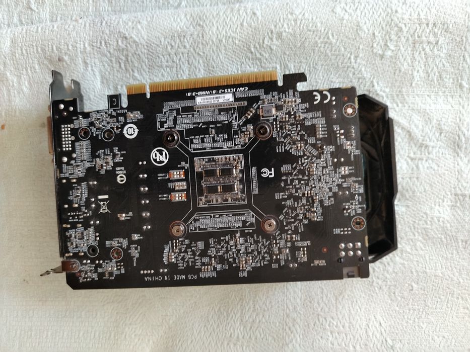 Продам видеокарту 1650.