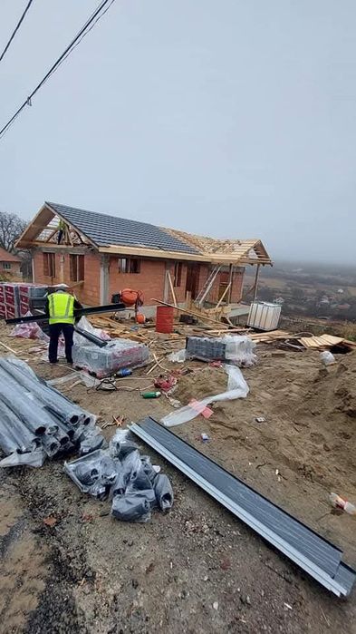 Montaj acoperisuri si reparatii