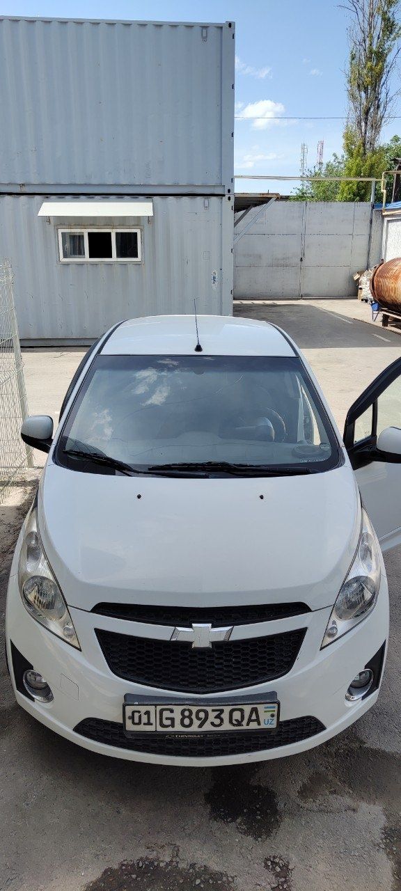 Chevrolet Spark 2011