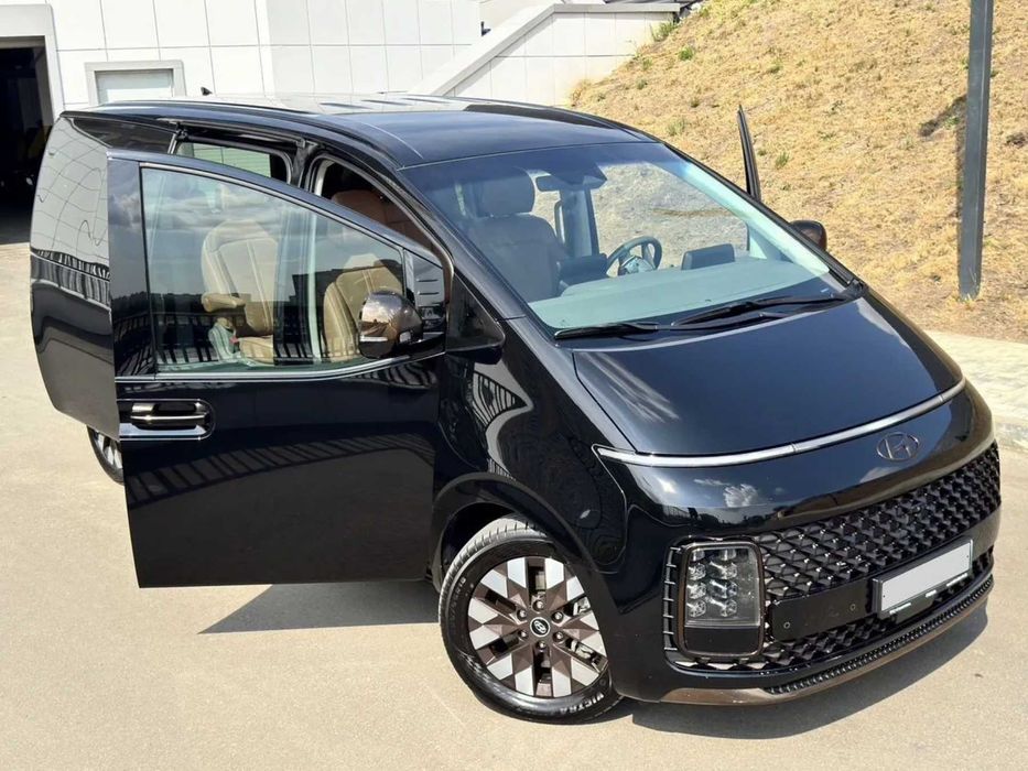 Hyundai Staria: Your Quality Journey, Redefined Across Uzbekistan