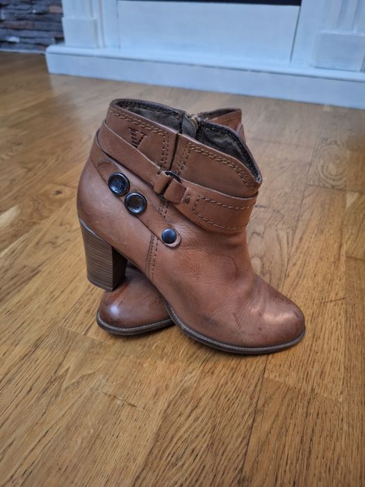 Ghete dama de piele marimea 38