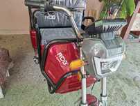 vand tricicleta electrica noua.