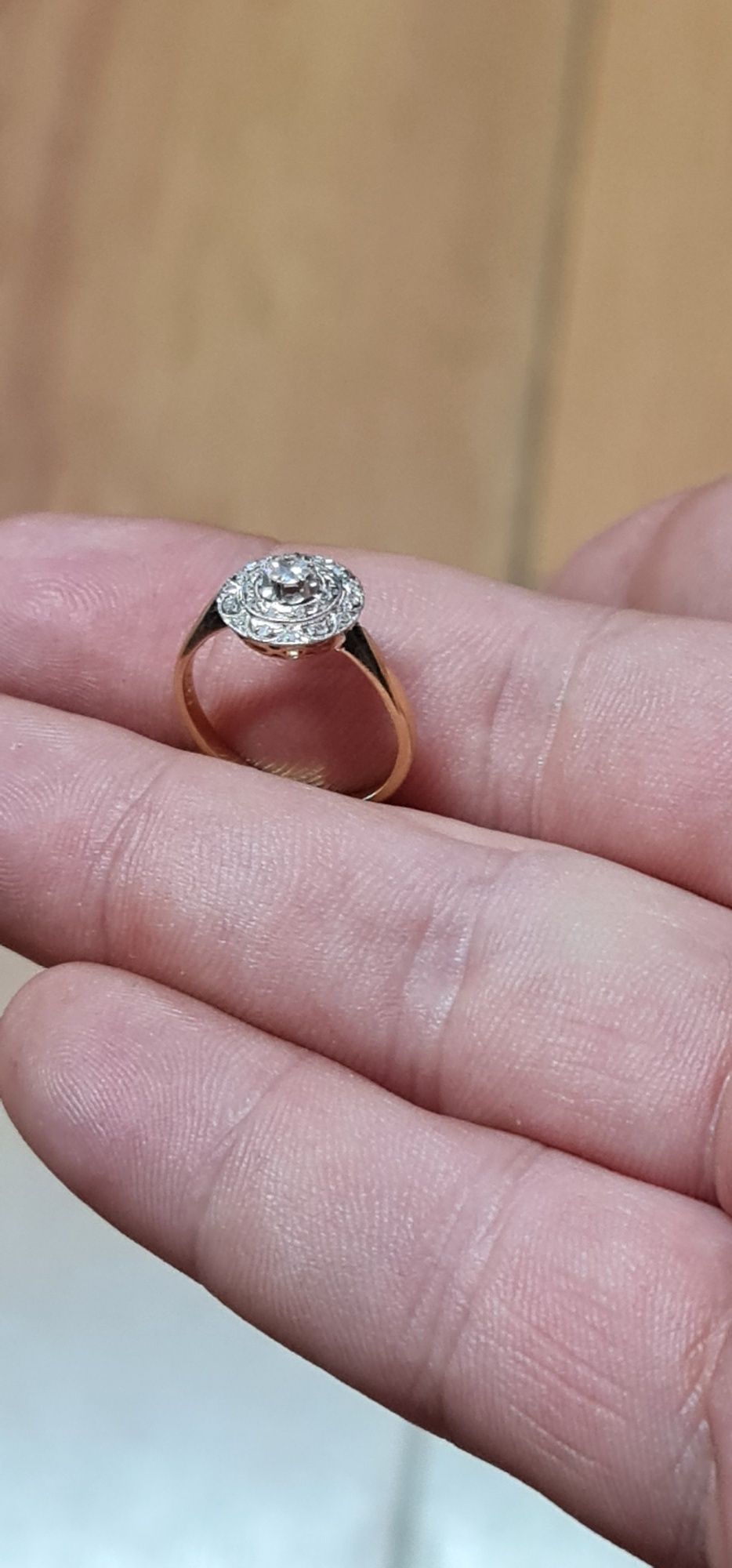 Inel aur 18 k platină si diamante