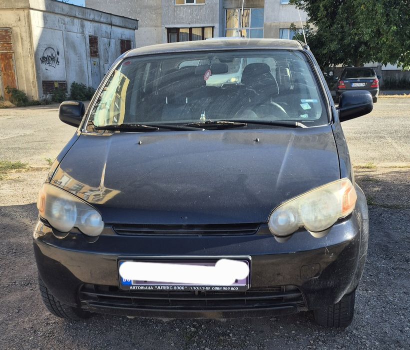 Продавам Honda HR-V