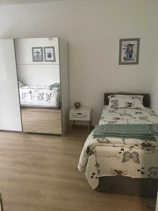 Продава се Многостаен апартамент в София, Младост 1А - 135 кв.м за 10 €/кв.м - Снимка #7