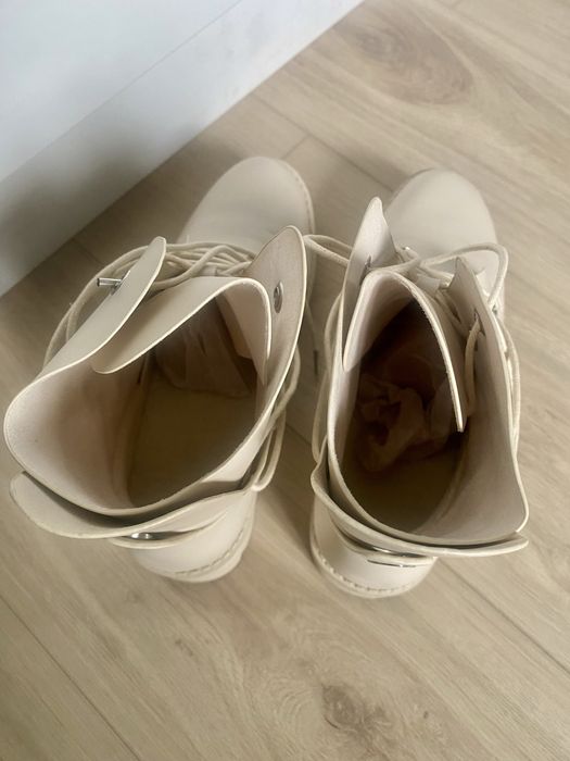 Дамски боти от изкуствена кожа