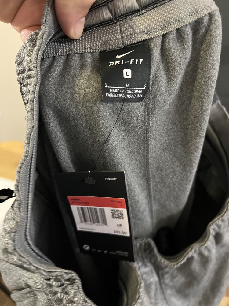 Nike Terma Pants size L