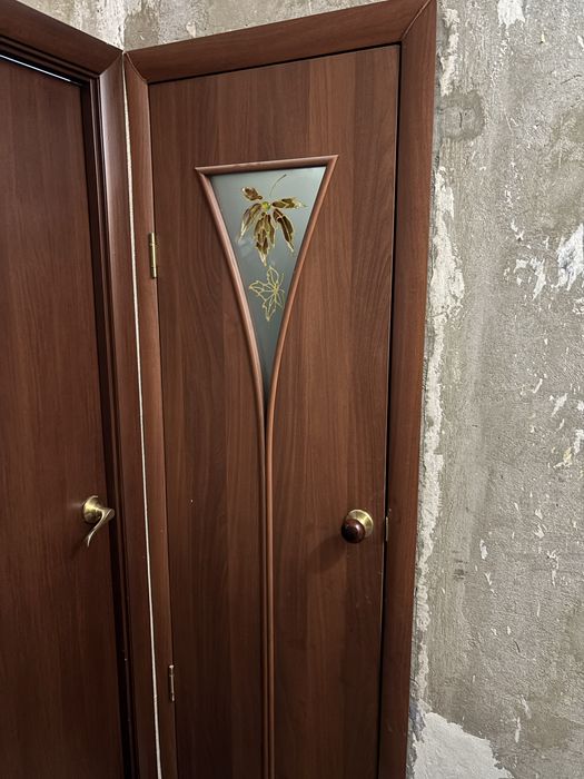 Продам двери 2000х600 с коплектующими