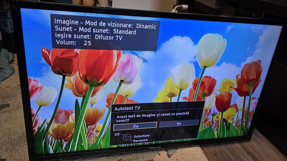 Vând: Smart TV Panasonic Viera LED 32" Full HD - TX-32ES500E