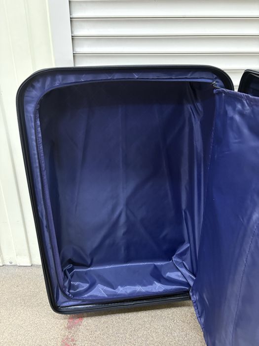 Чемодан из полипропилена