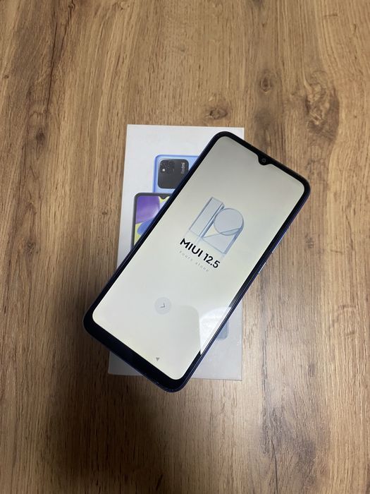 Продам телефон Смартфон Xiaomi Redmi 10A 3 ГБ/64 ГБ голубой