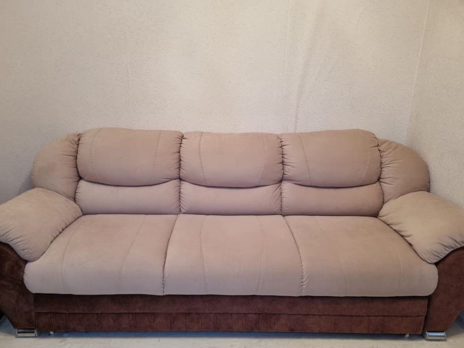 Продается два дивана для гостиной