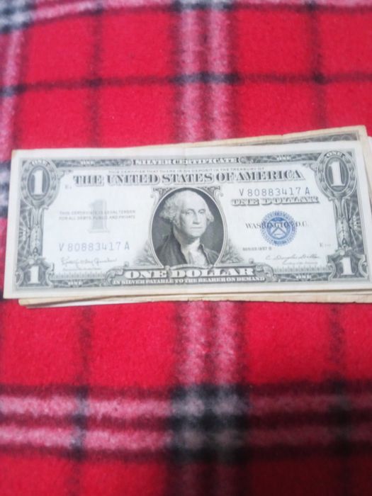 Продам.1.доллар.1.доллар.