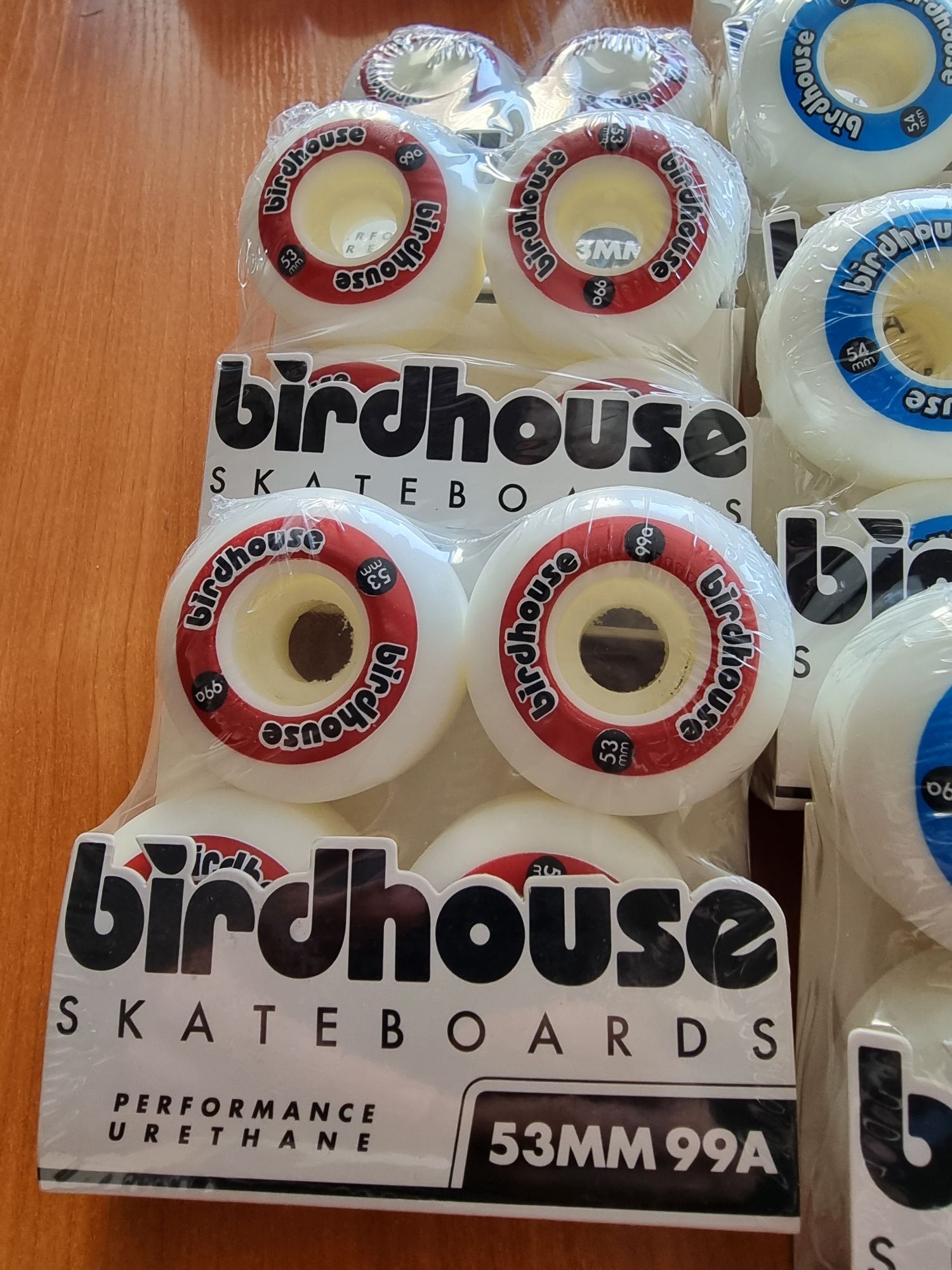 гуми, ролки, колела за скейтборд Birdhouse  54mm/99a 53mm/99a