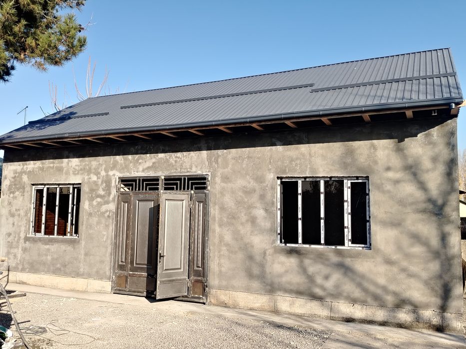 Участка сотилади 1.5 сотх рохат пост 2км