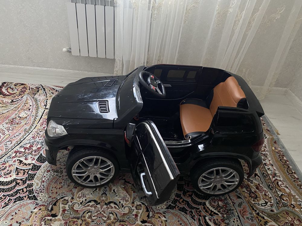 Продается детская машинка
