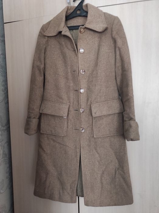 Продам зимнее пальто 42 размера