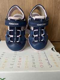 Geox отворени обувки