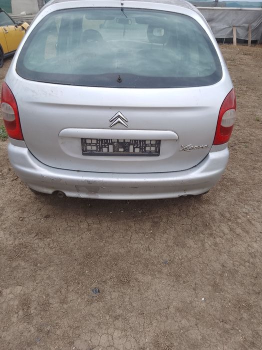 Dezmembrez Citroen xcsara Picasso Motorizare 1.6 Benzina
