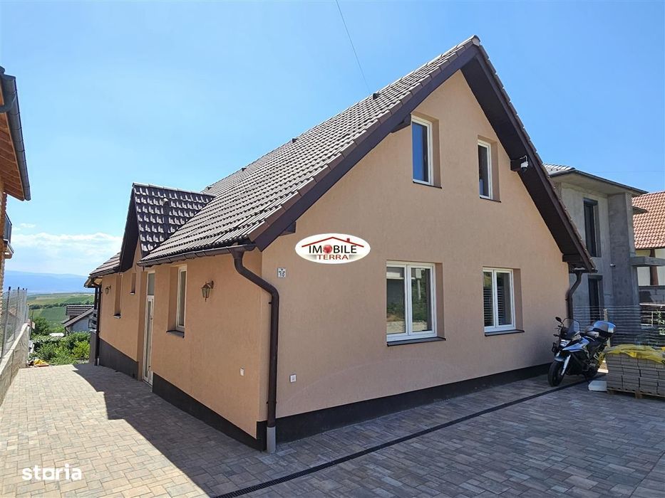 Casa noua la cheie la Sura Mare