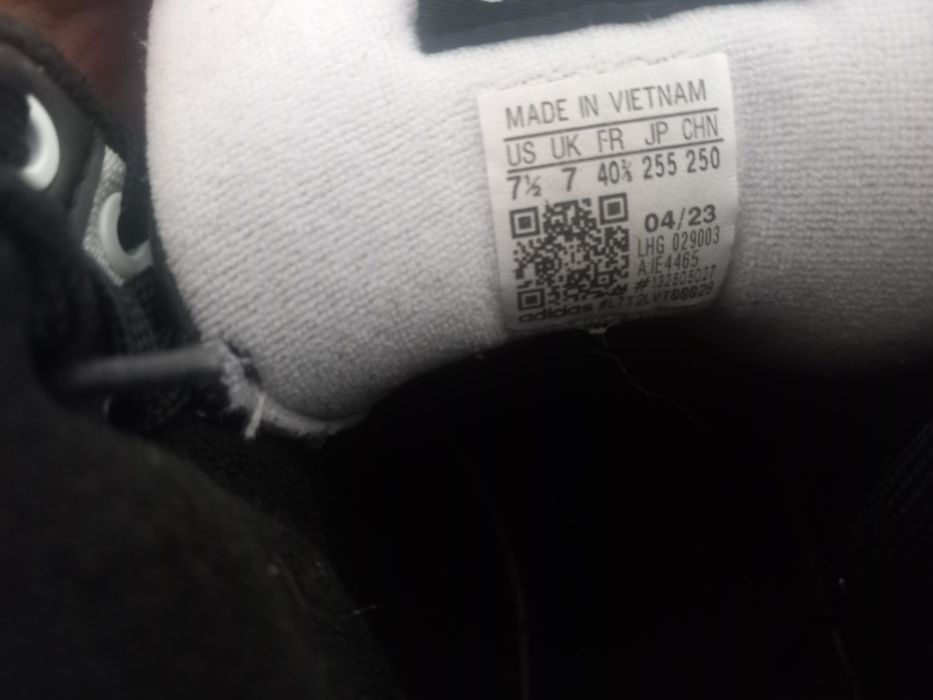 Adidași adidas negri