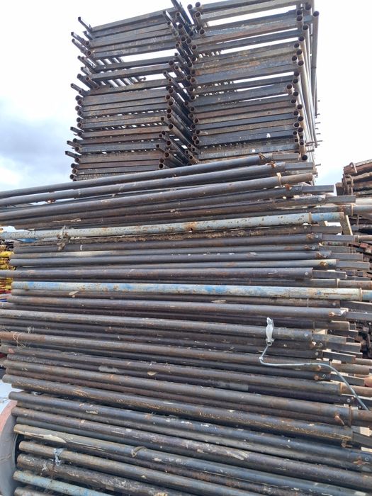 Фасадные леса 630 комплект есть