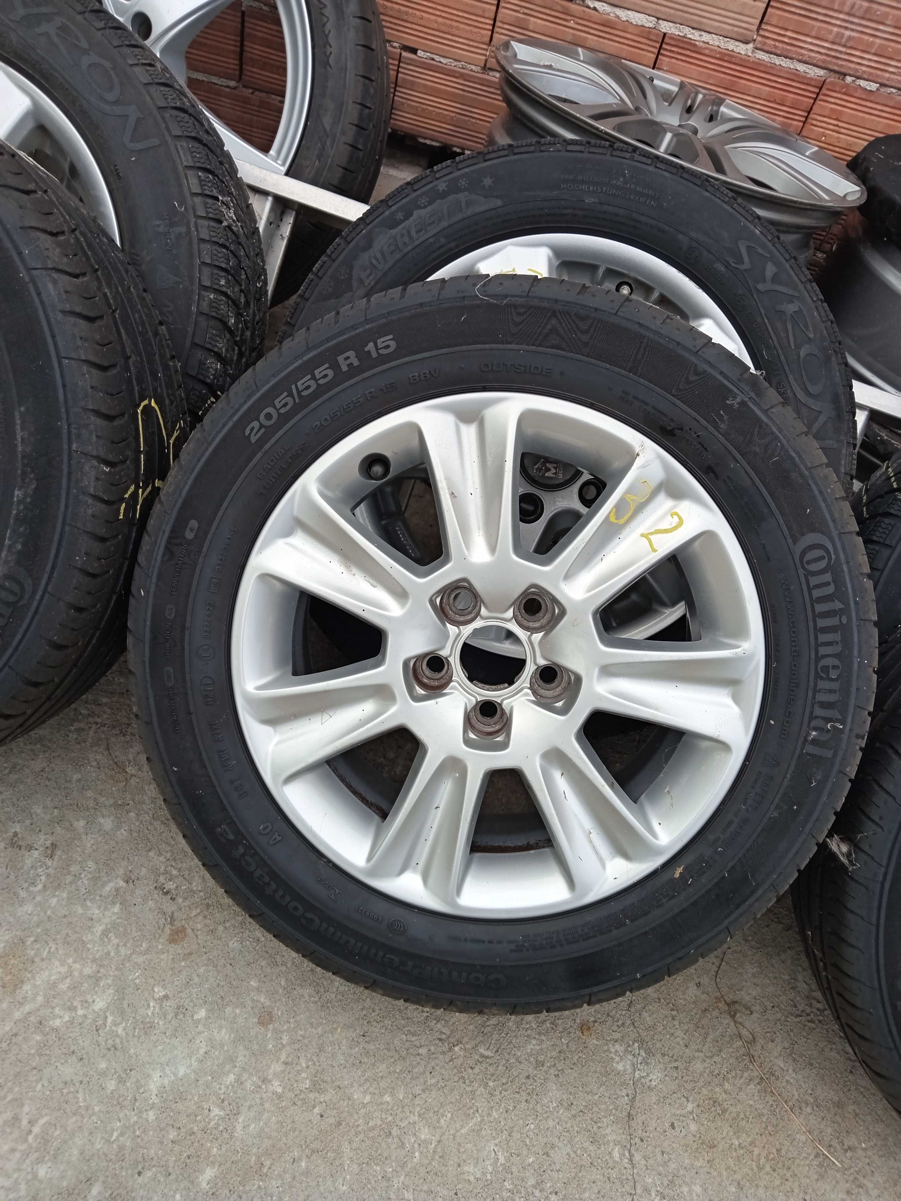Оригинални лети джанти Audi A1 15" 5x100