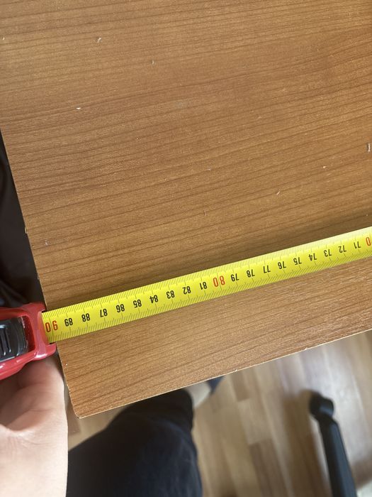 Donez birou si scaun