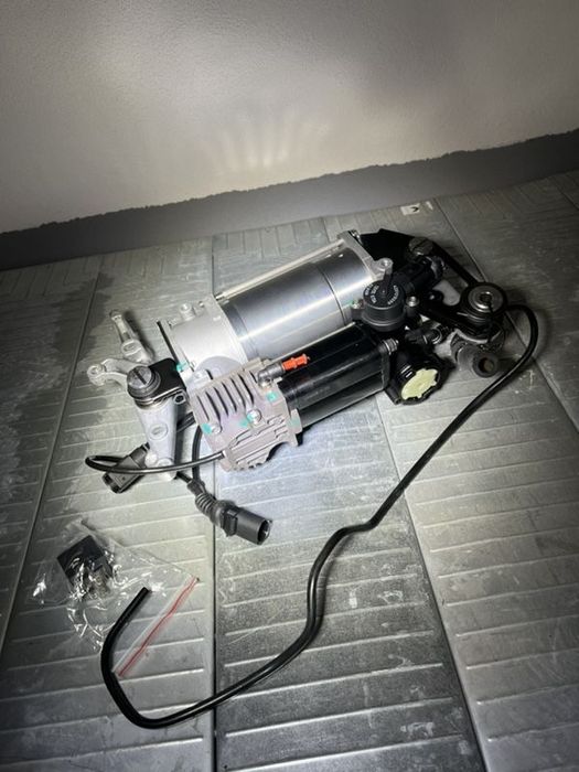 Compresor perne aer bloc de valve supapa telescop electronic magnetic perna aer audi vw Mercedes porsche a6 a7 a8 q7 touareg phaeton w211 w221 w219 w212 w216 e class s class cls gle panamera cayenne macan