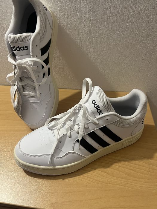 adidas Hoops 3.0