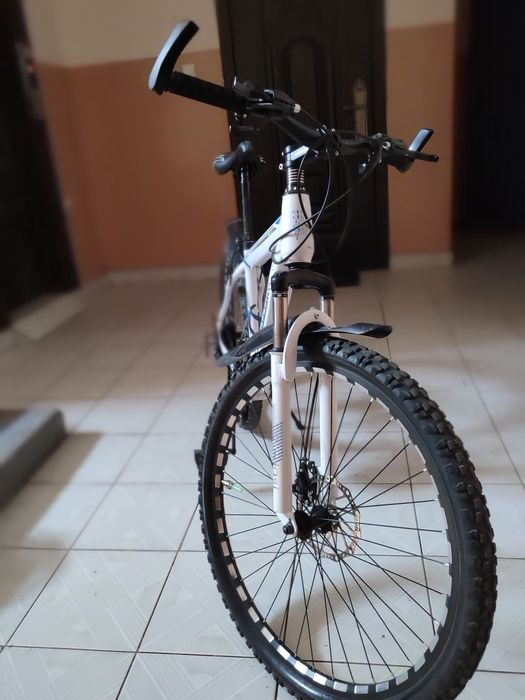 Продам велосипед Адидас новый