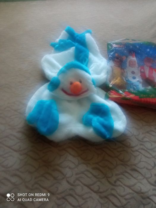 Новогодний костюм снеговика