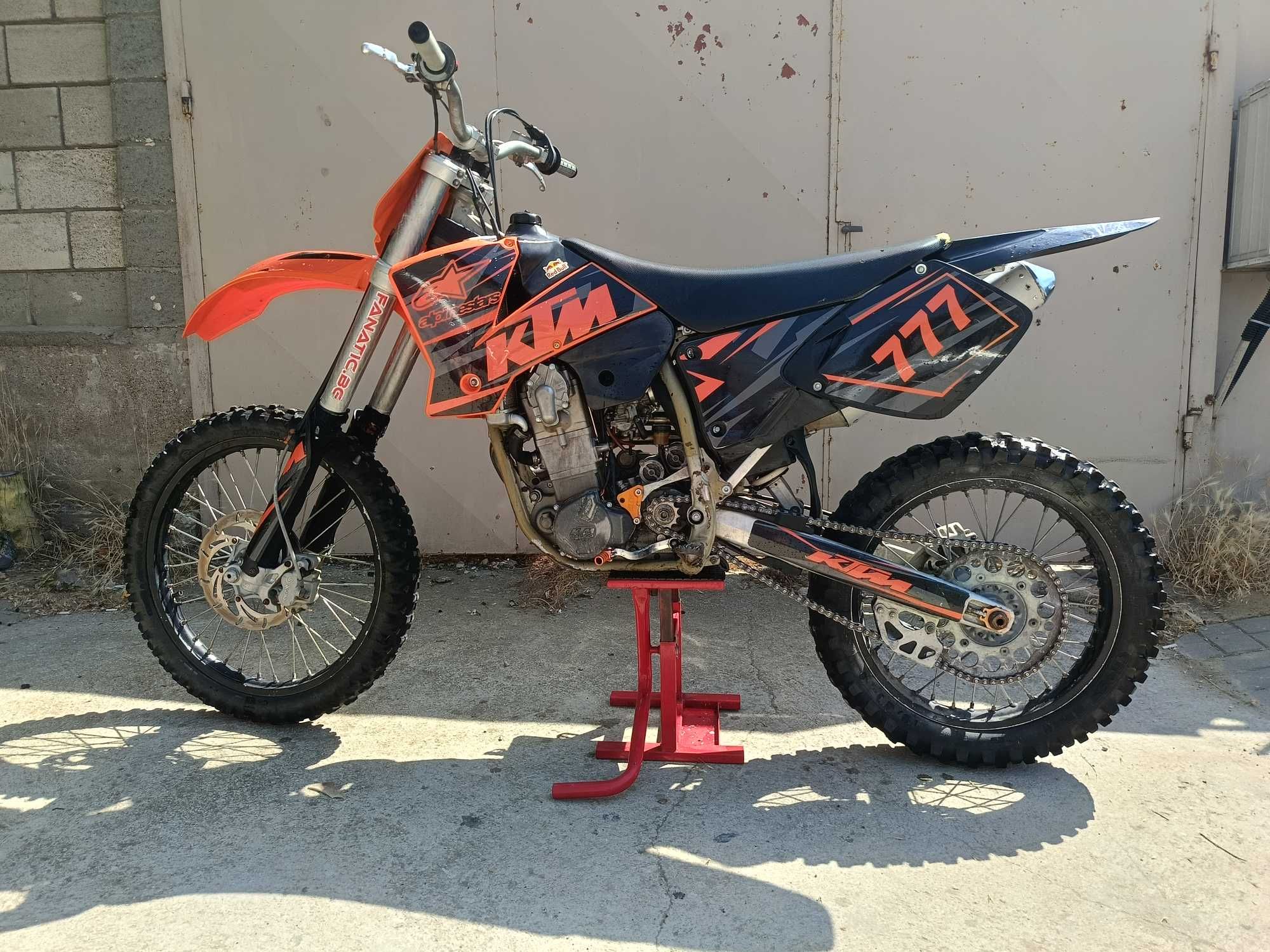 Продавам КТМ 525 sx