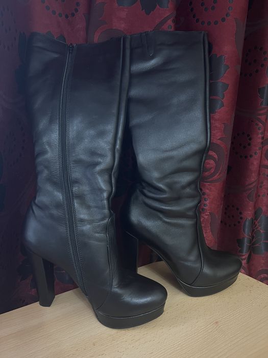 Cizme din piele naturala